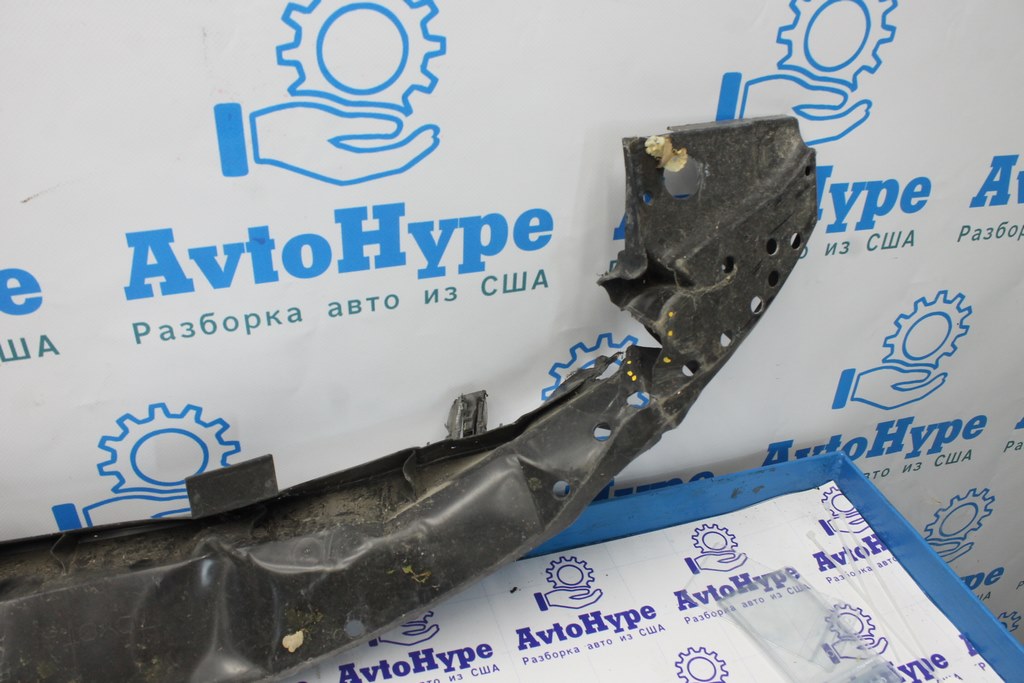 Абсорбер переднього бампера нижній Toyota Venza 21-24 (01) сильні дефекти — фото 2