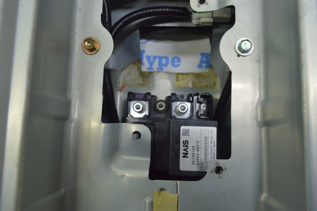 Аккумуляторная батарея ВВБ в сборе Lexus RX400h 06-09 (02) состояние 10/10