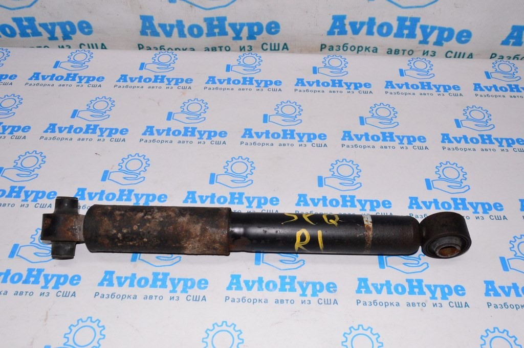 Амортизатор зад лев Toyota Sequoia 2008-2022 (01)