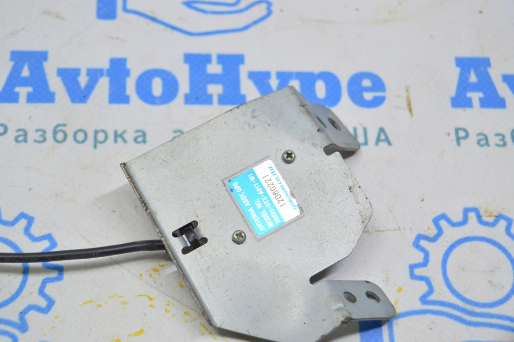 Antenna Assembly, GPS Navigation Acura MDX 07-13 (01) — фото 2