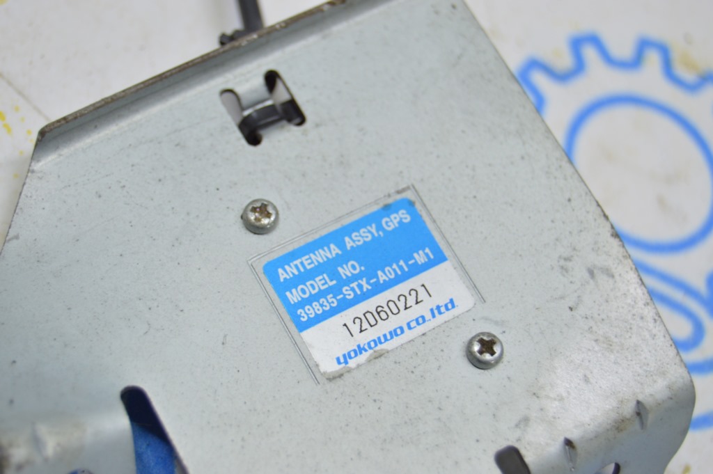 Antenna Assembly, GPS Navigation Acura MDX 07-13 (01) — фото 4