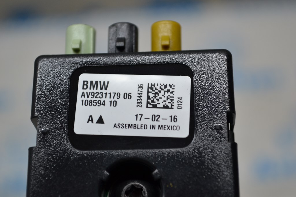 Antenna Control Module BMW 3 F30 12-18 (03) — фото 3