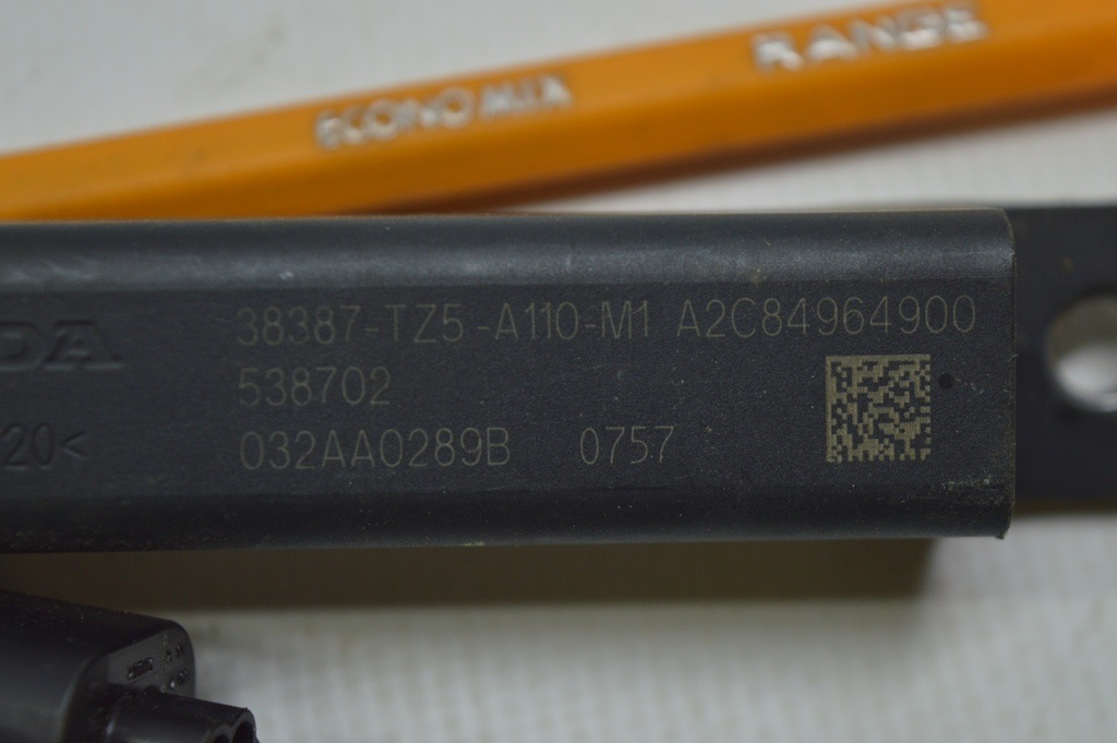 Антенна Keyless Acura MDX 14-20 (01) деф.фишки — фото 3