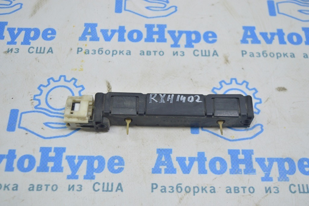 Антенна Keyless Lexus RX350 RX450h 10-15 задняя наружная