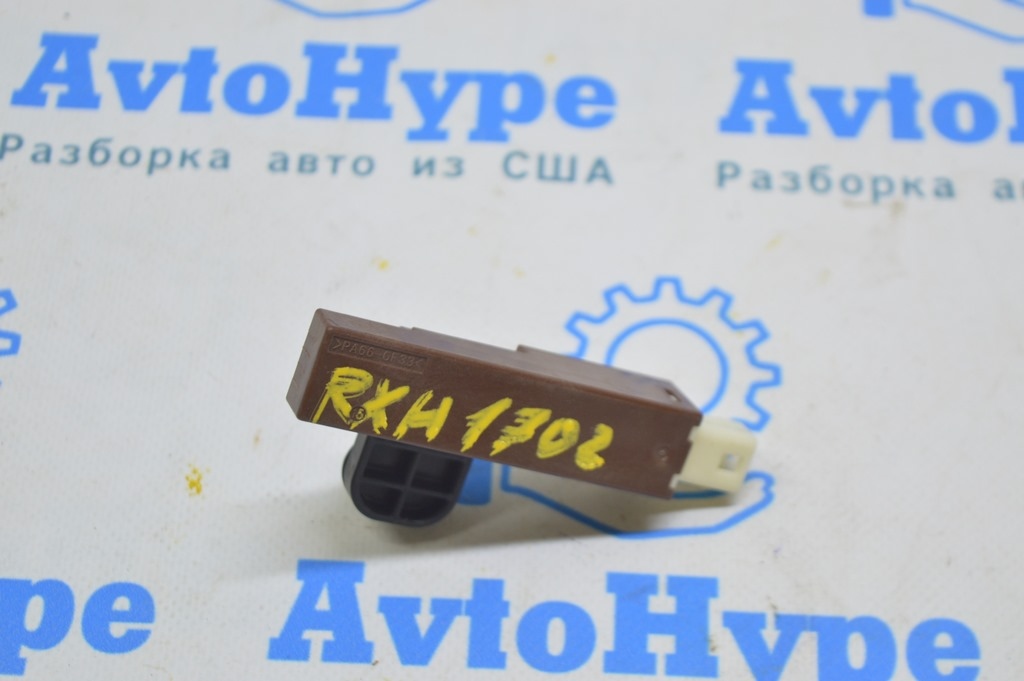 Антенна keyless салон Lexus RX350 RX450h 16-22 тип 2