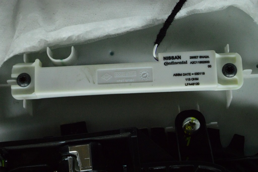 Антенна keyless зад лев дверь Infiniti QX50 19-