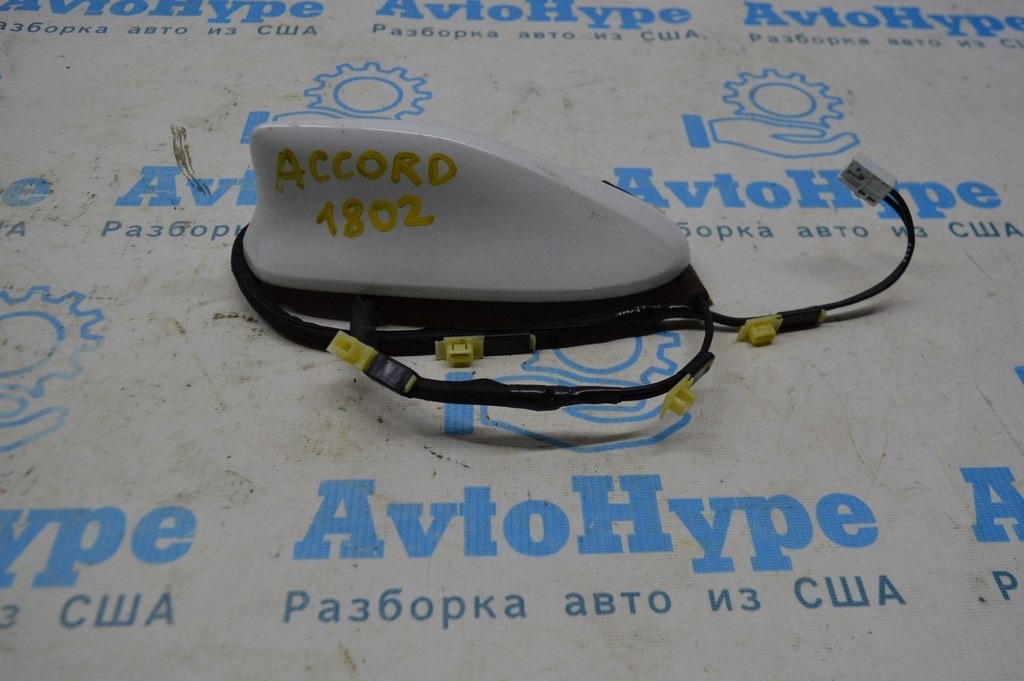 Антенна плавник Honda Accord 18- (02)