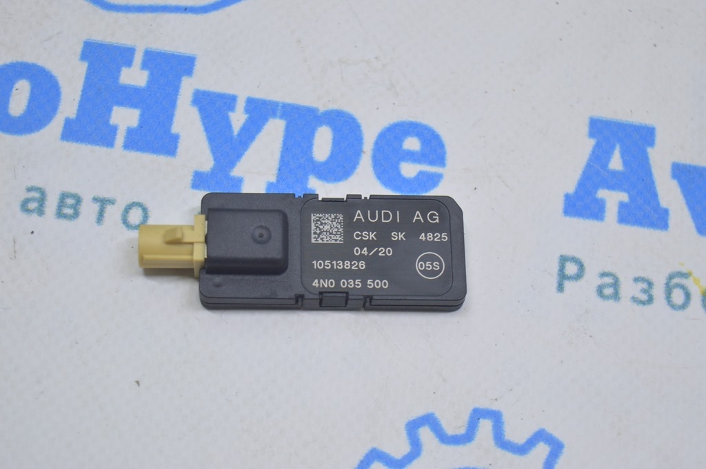 Antenna WiFi Audi E-Tron (Q8) GEN 18- — фото 2