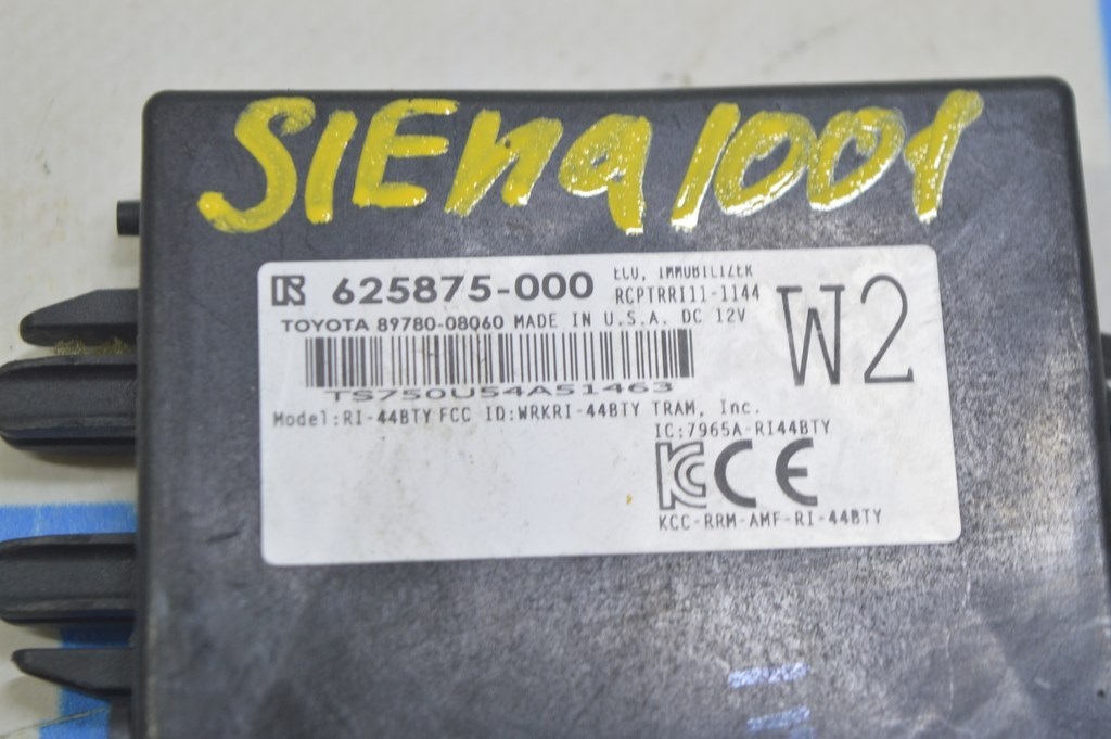 ANTI THEFT LOCKING CONTROL MODULE Toyota Sienna 15-20 (01) Реал М — фото 3