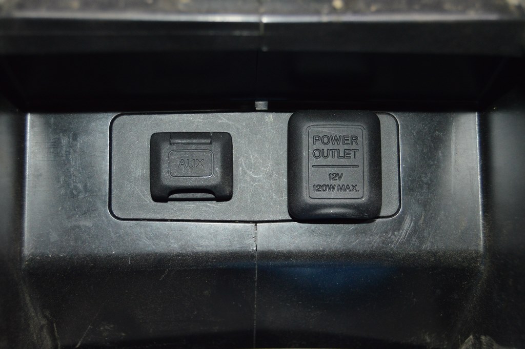 AUX HUB Honda CRV 07-11