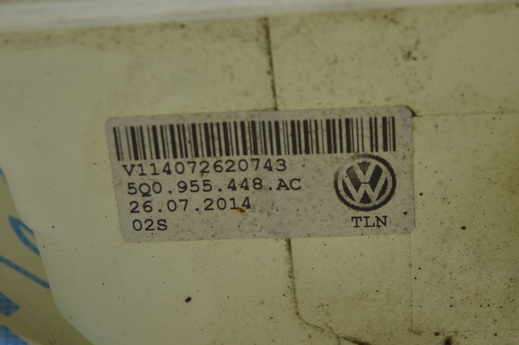 Бачок омывателя Audi A3 8V 15-20 (01) — фото 3