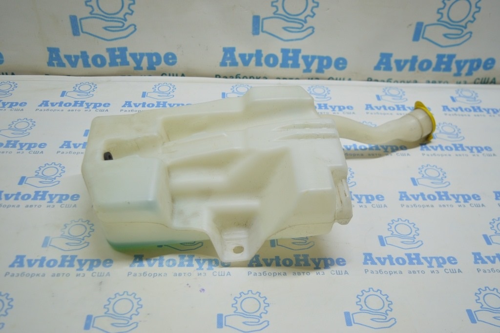 Бачок омывателя Ford Escape MK3 13-  с горловиной
