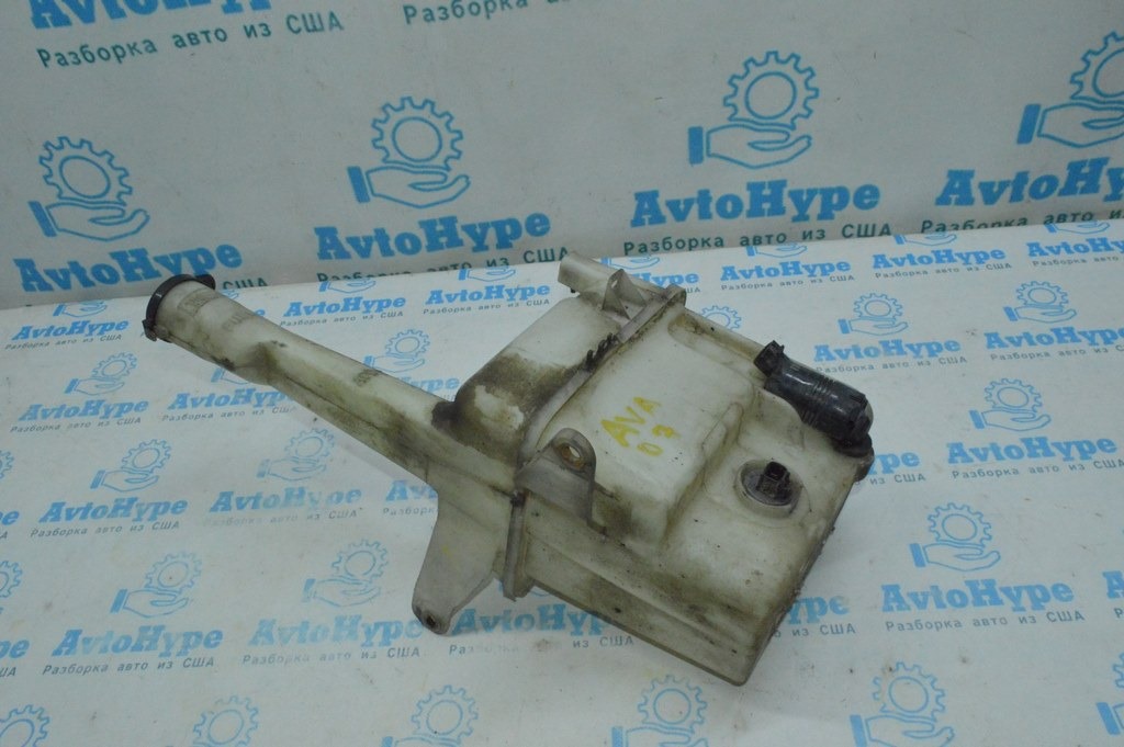 Бачок омывателя Toyota Avalon 05-12