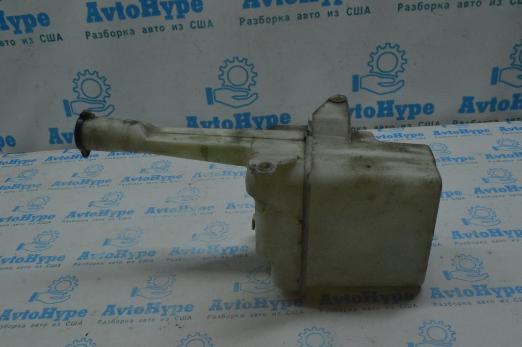 Бачок омывателя Toyota Avalon 05-12 — фото 3