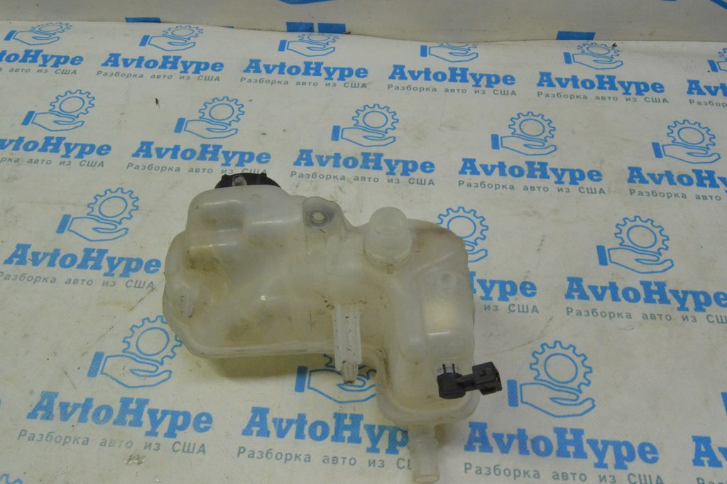 Бачок расширительный Jaguar I-Pace 19-25
