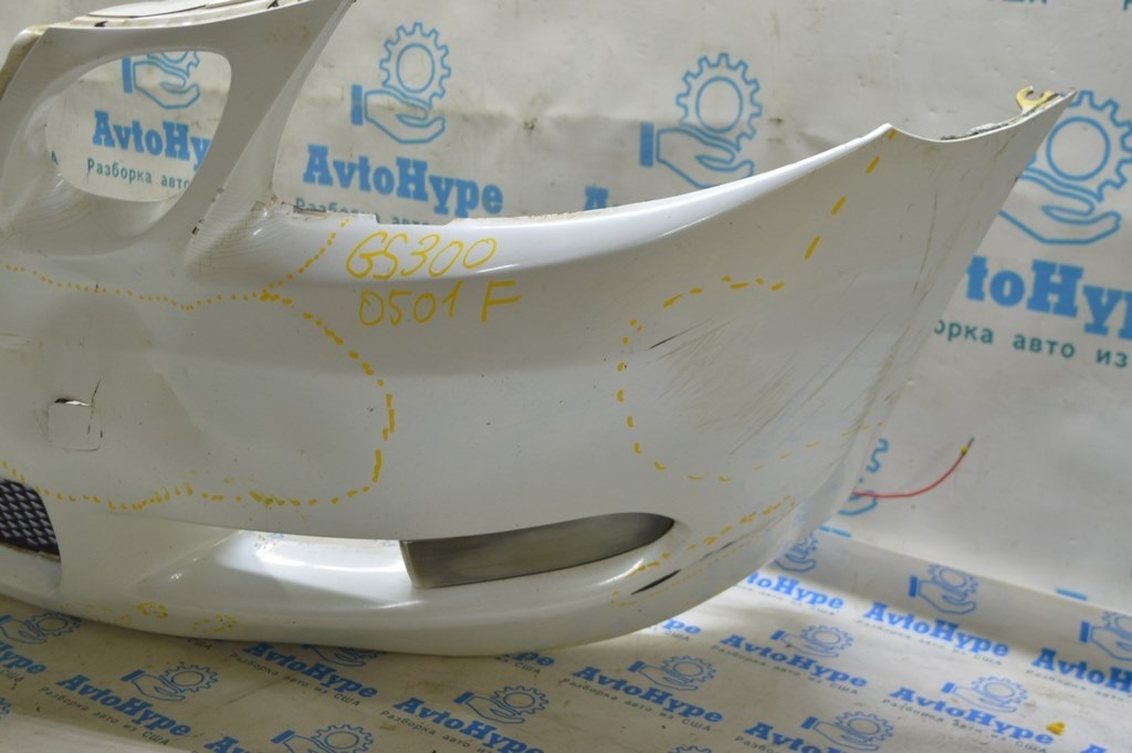 Бампер передний голый Lexus GS300 GS350 GS430 GS450h 06-07 (01) белый, примят, надрывы — фото 2