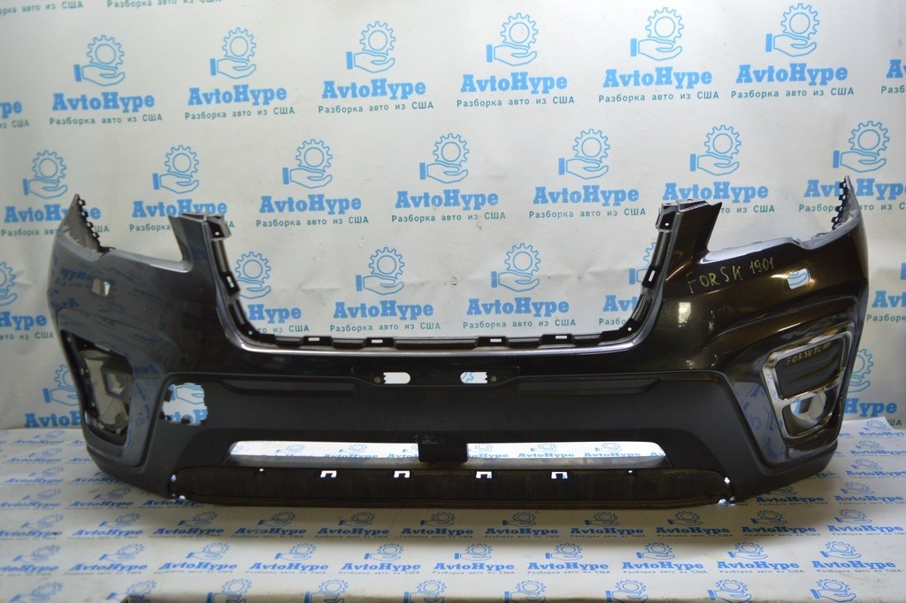 Бампер передний голый Subaru Forester 19- SK (01) графит,царапины спереди на структуре где ном