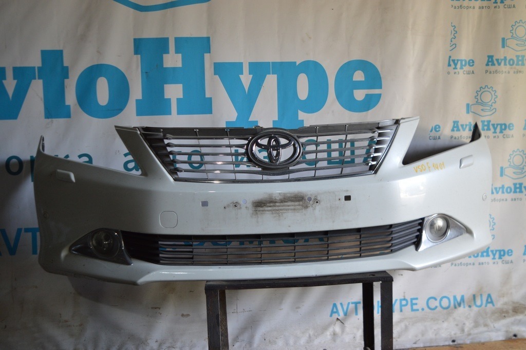 Бампер передний голый Toyota Camry v50 12-14 европа (01) белый перл под омывайки