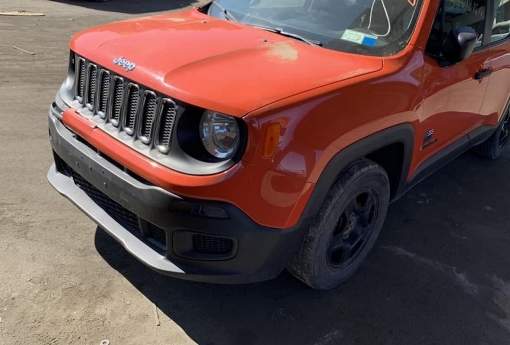 Бампер передний верхняя часть Jeep Renegade 15-18 дорест (03) 50% левой части — фото 2