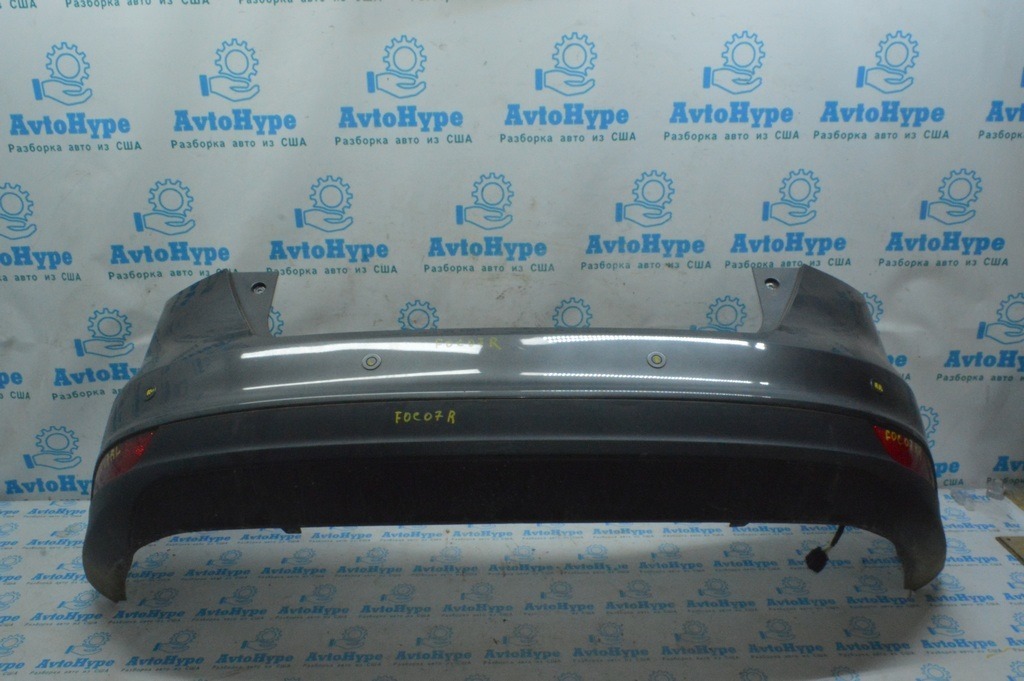 Бампер задний голый Ford Focus mk3 15-18 рест 5d (07) цвет J7 под парктроники