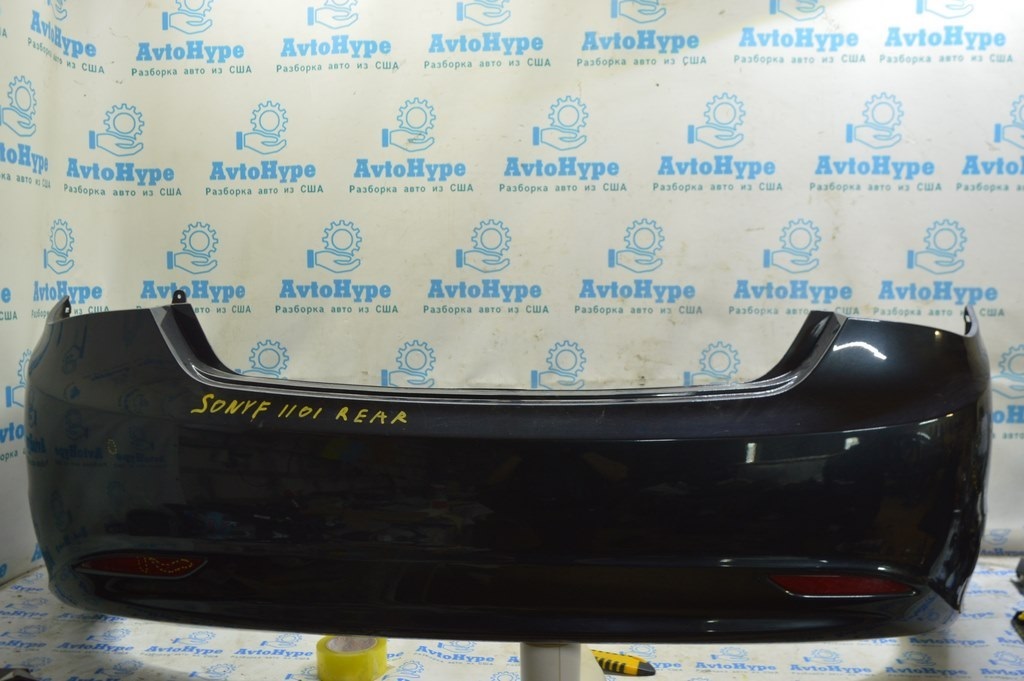 Бампер задний голый Hyundai Sonata 11-13 (01)