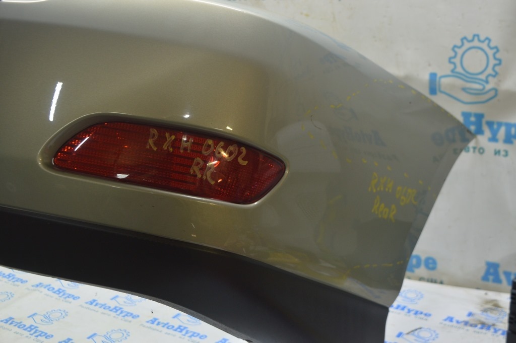 Бампер задний голый Lexus RX300 RX330 RX350 RX400h 04-09 (02) серебро, царапины, деф крепл — фото 2