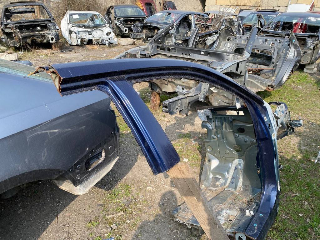 Батон крыши правый Toyota Highlander 14- (02) синий короткий