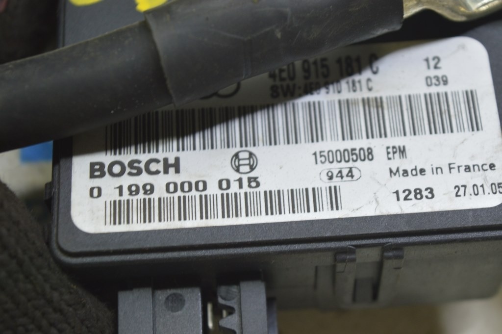 Battery Control Unit Audi A8 D3 03-09 (01) — фото 4