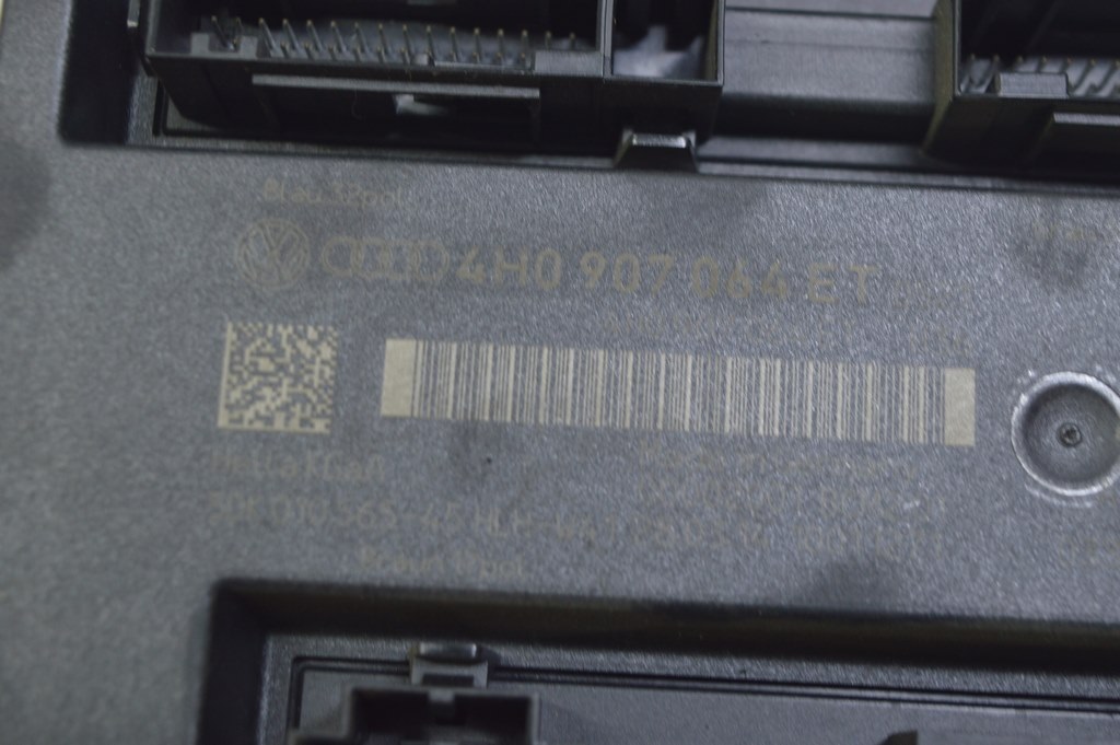 BCM Body Control Module Audi A6 C7 12-18 (01) — фото 3