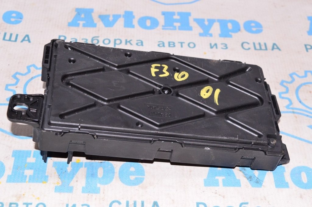 BCM body control module BMW 3 F30 12-19 (01)