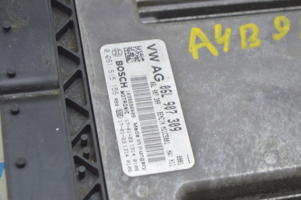 Блок ECU компьютер двигателя Audi A4 B9 17- 2.0T (02) — фото 2
