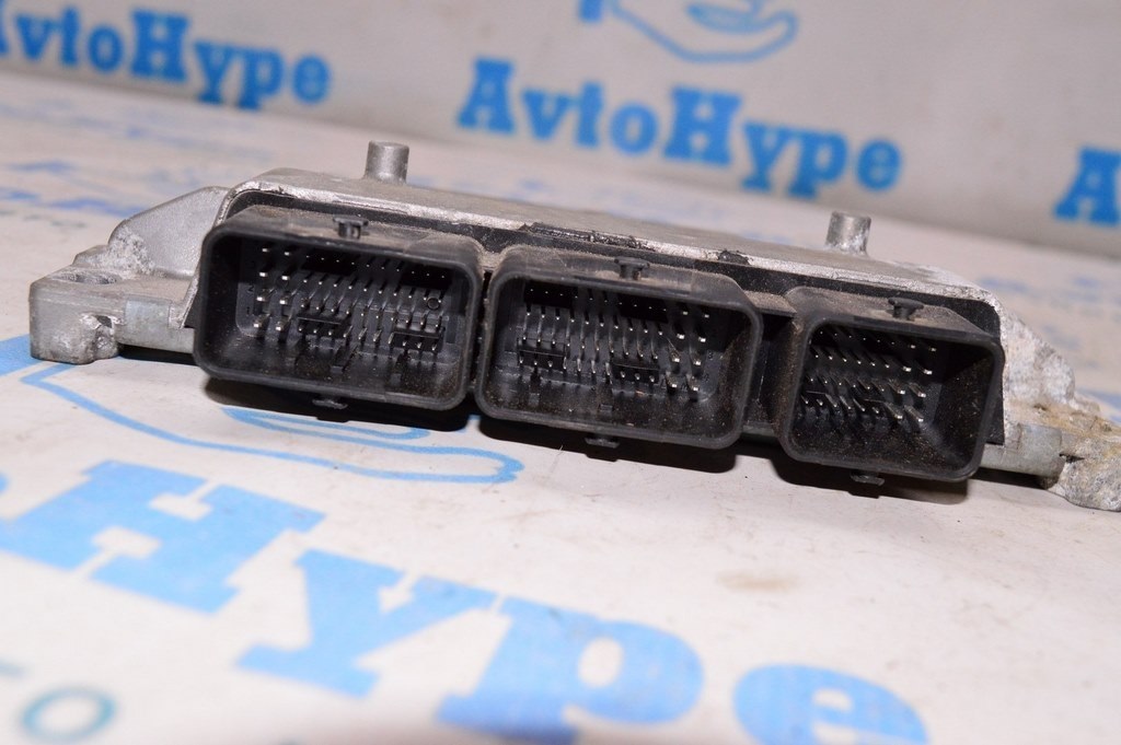 Блок ECU компьютер двигателя Ford C-max MK2 13- (01) EM5A-12A650-KC — фото 2