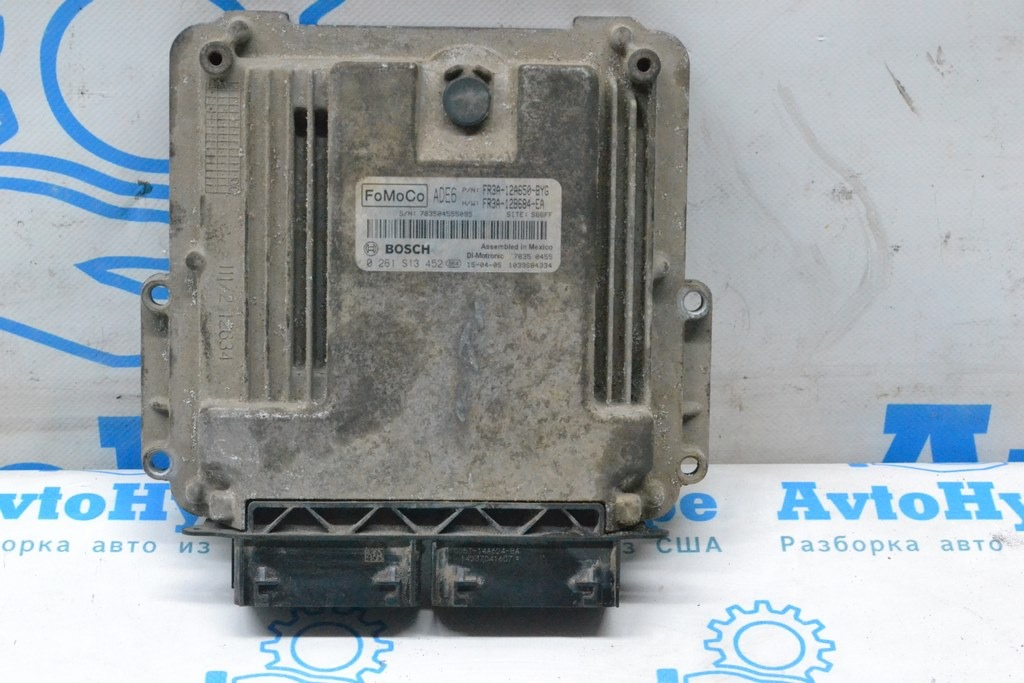 Блок ECU компьютер двигателя Ford Mustang mk6 15- 2.3T (02)
