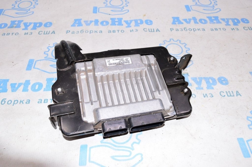 Блок ECU компьютер двигателя Honda Accord 18- 1.5T (01) 37820-06A0-A54
