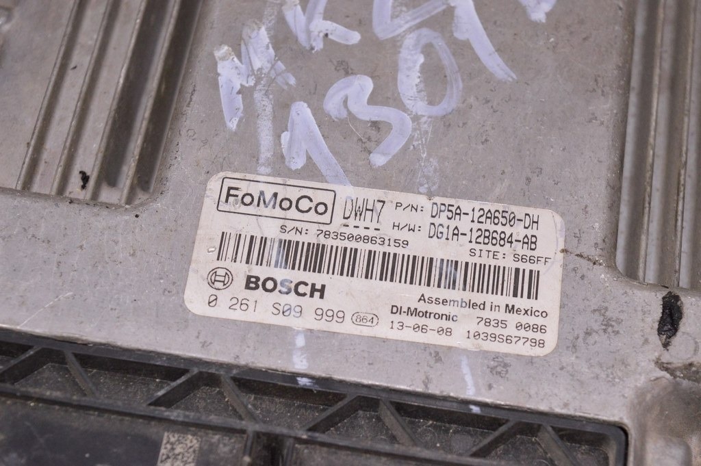 Блок ECU компьютер двигателя Lincoln MKZ 13- 2.0T (01) DG1A-12B684-AB — фото 2