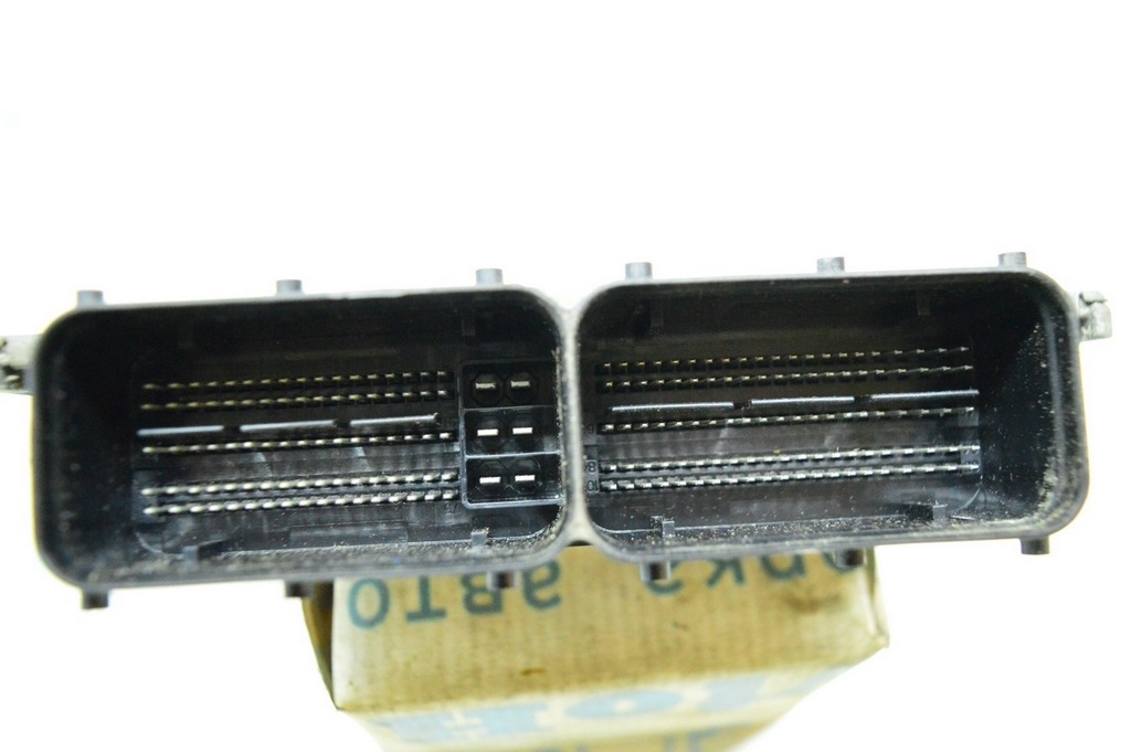 Блок ECU компьютер двигателя VW Jetta 11-18 USA 1.8 (03) — фото 3