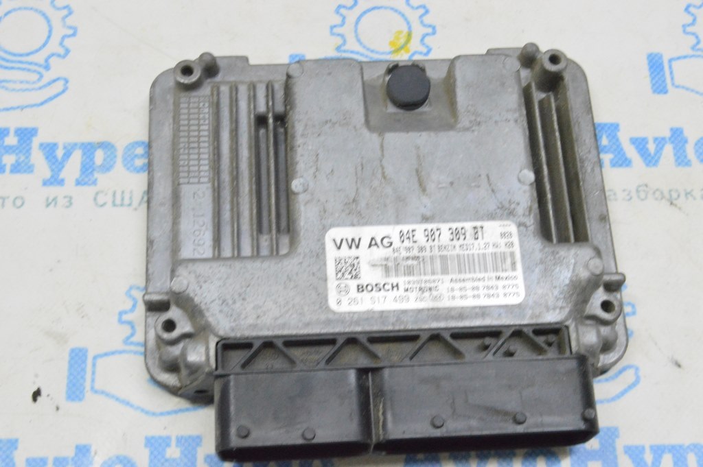 Блок ECU компьютер двигателя VW Jetta 19- (02) примят