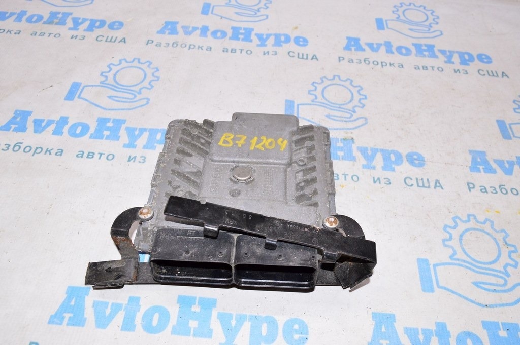 Блок ECU компьютер двигателя VW Passat b7 USA 1.8T (04)