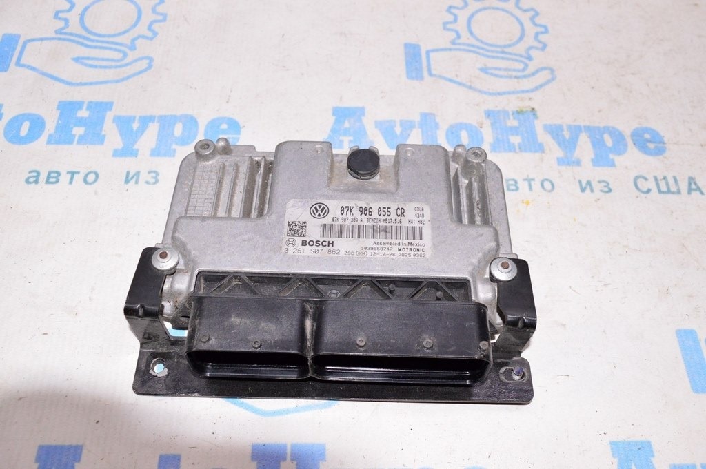 Блок ECU компьютер двигателя VW Passat b7 USA 2.5 (02)