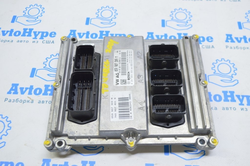 Блок ECU компьютер двигателя VW Touareg 18- 059907309M (01)  С КЛЮЧОМ