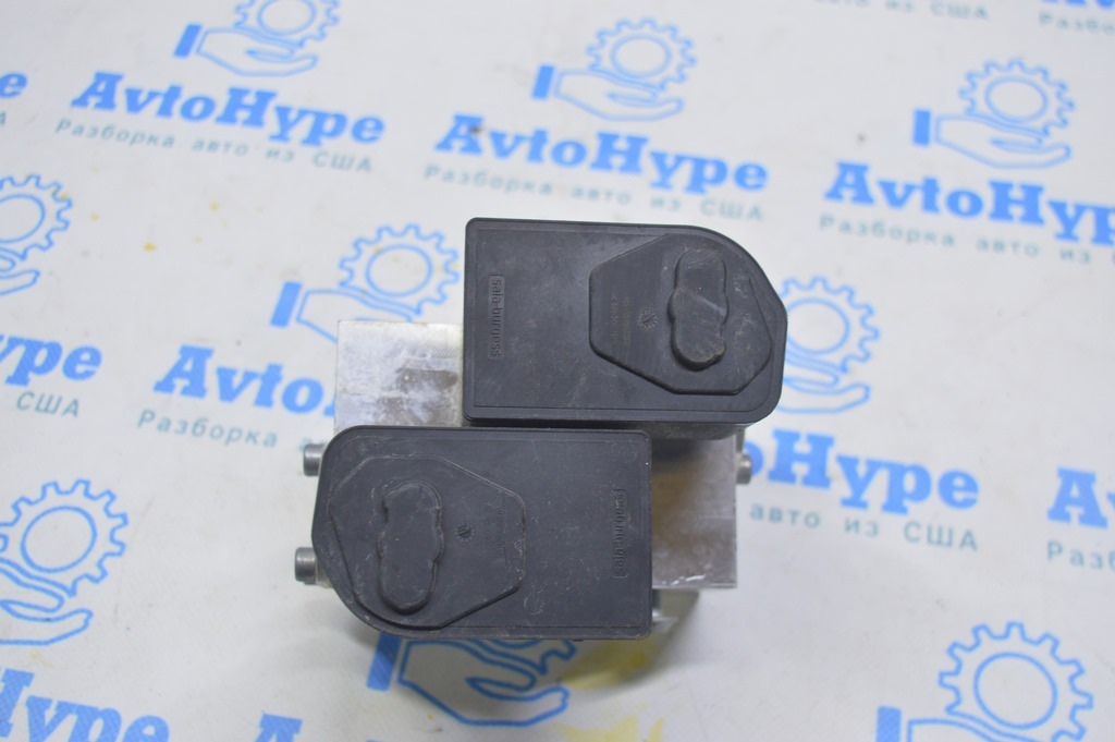 Блок клапанов системы кондиционирования Audi E-Tron (Q8) GEN 18- 4M0816102 — фото 4