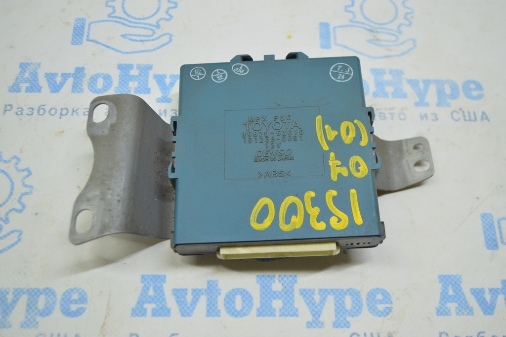 Блок комфорта BCM Lexus IS250 IS300 IS350 (01)