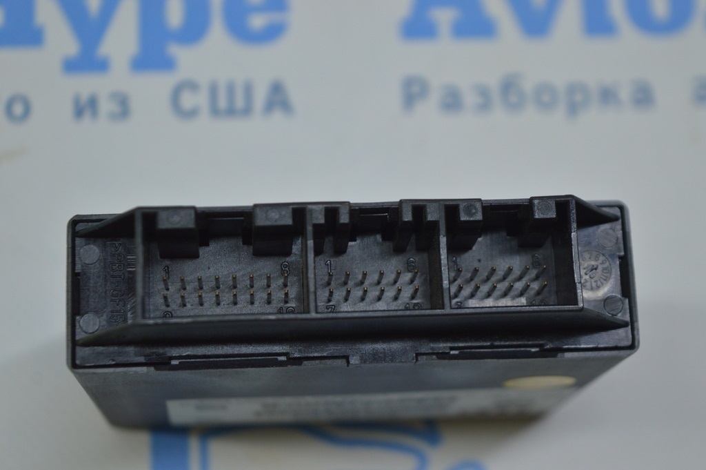 Блок комфорта первый AMBIENT LIGHTING COMFORT CONTROL MODULE Audi A8 D4 10-17 (01) — фото 2