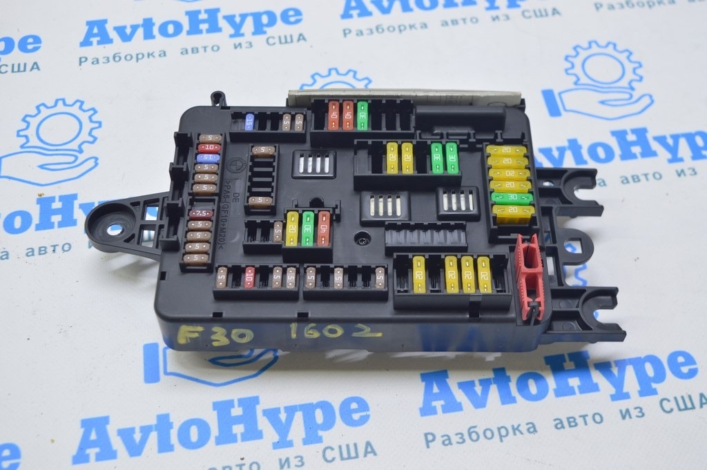 Блок предохранителей подторпедный BMW 3 F30 12-19 (02)
