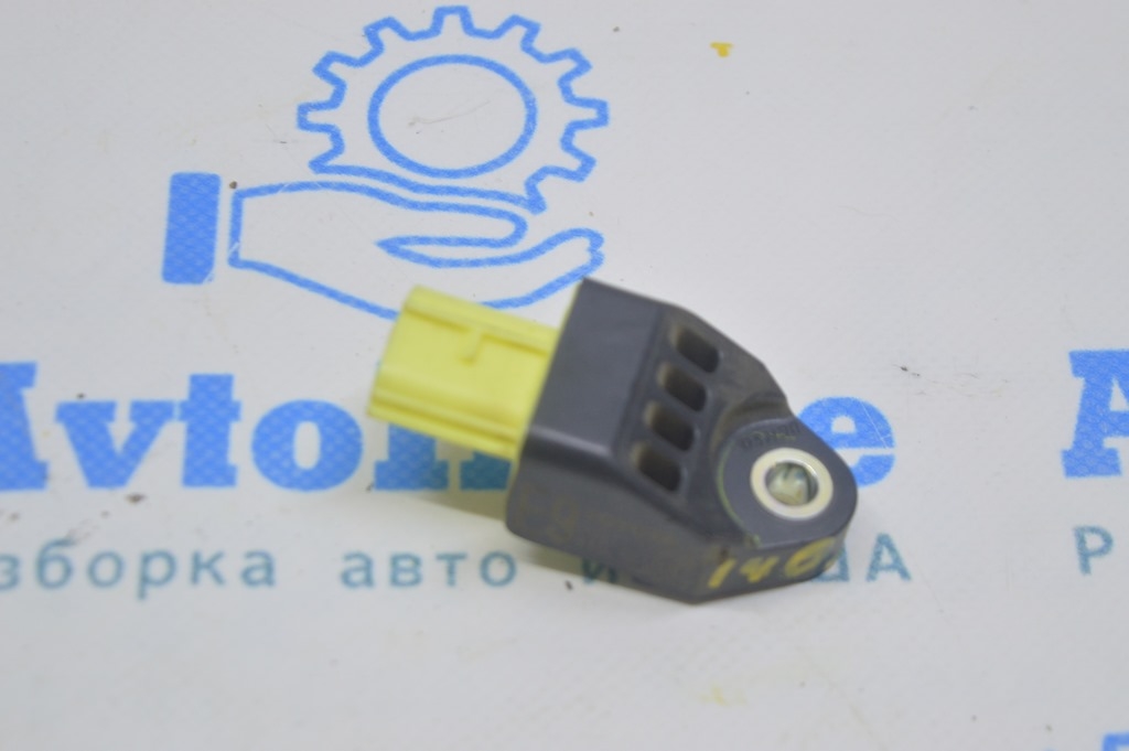 Блок предохранителей тонкий Nissan Pathfinder 13- (01) 24382EG002
