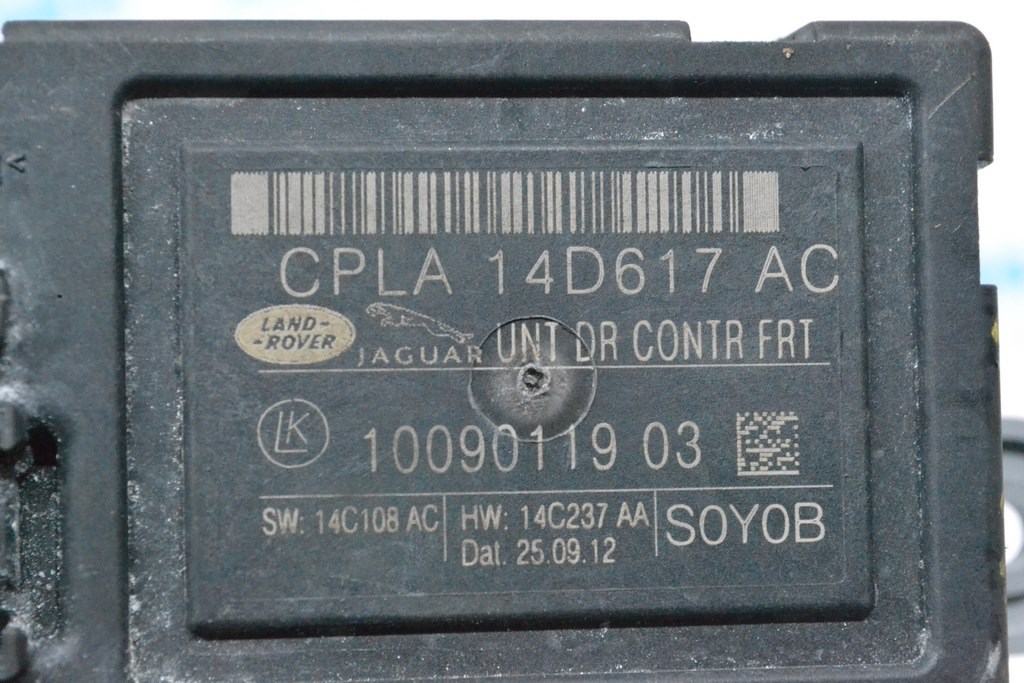 Блок управления двери передней правой Land Rover Range Rover L405 13-17 (01)