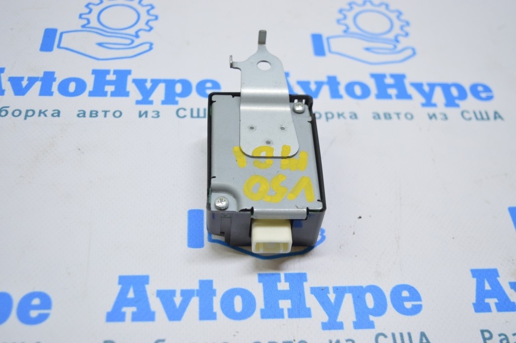 Блок управления дверьми Toyota Camry v50 12-14 (01)