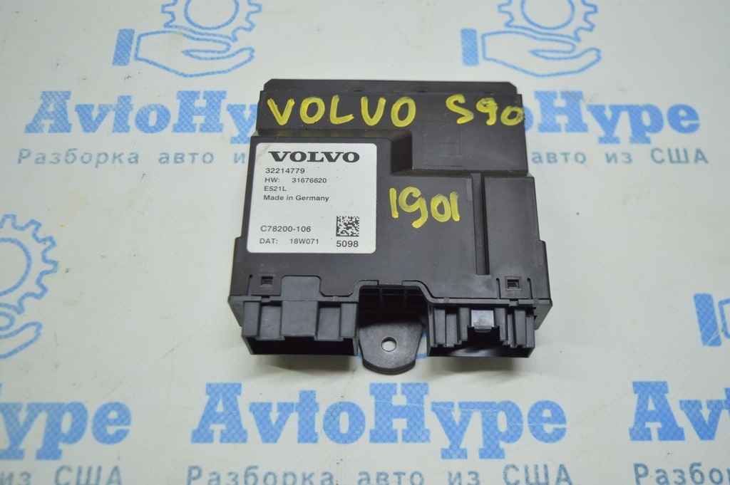 Блок управления крышкой багажника Control unit Volvo S90 16- (01)