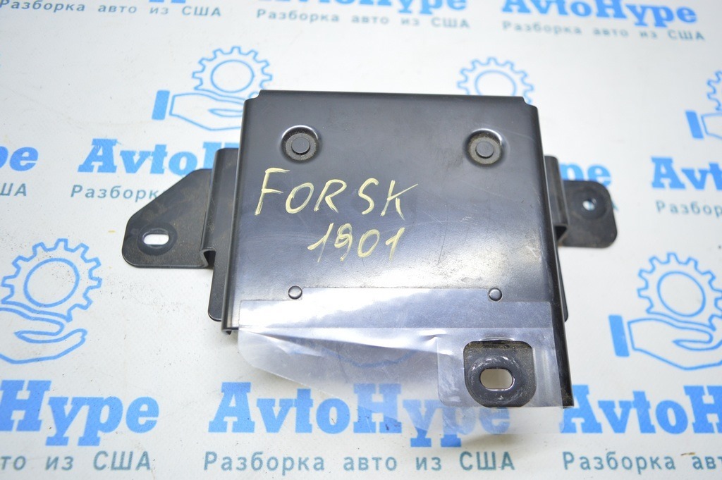 Блок управления парктрониками Subaru Forester 19- SK (01)