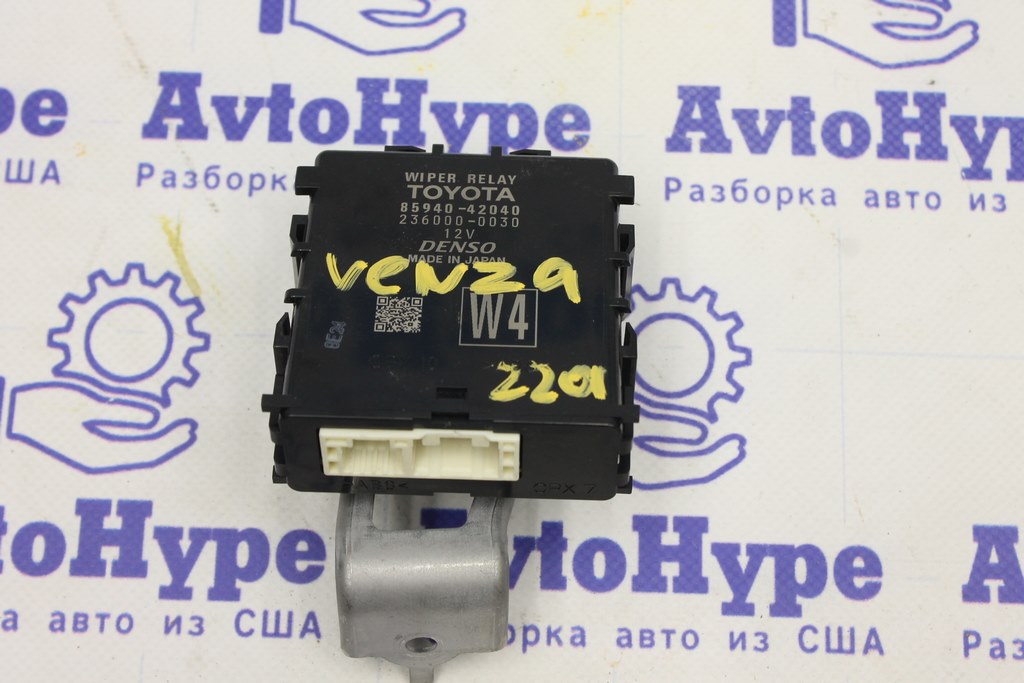 Блок керування склоочисниками Toyota Venza 21-23 (01)